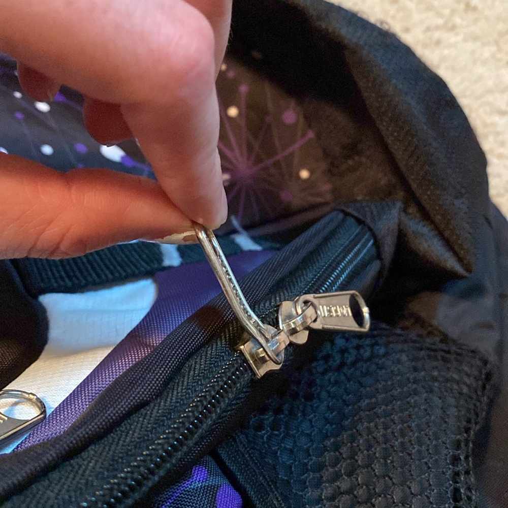 ES school backpack - Picture 7 of 11